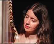 Aurelia - the vocal harpist