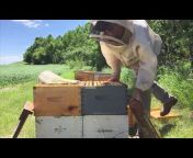 a Canadian Beekeeper’s Blog