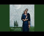 Naomi LaViolette - Topic