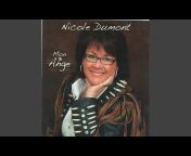 Nicole Dumont