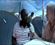 Entrevista con PATRICK DELY, uno de los casi mil haitianos de las clases populares en la isla caribeña que han sido graduados en la Escuela Latinoamericana de Medicina en la Habana, ELAM. Hoy más que nunca son necesitados después del devastador terremoto el 12 de enero este año. En Puerto Príncipe conversamos con Patrick en el campamento de la Brigada Médica Cubana.nnPOR DICK EMANUELSSONnnAUDIO: http://www.box.net/shared/4krrg4i7vannnPUERTO PRÍNCIPE / El sol arde en el “cocolito” cuan