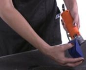 Andis Grooming Edicator, Kendra Otto explains how to properly attach 3 different types of Andis combs, standard snap-on combs, magnetic chrome combs, and secure fit stainless-steel combs onto an Andis clipper.