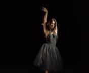Magnífico video de bailarina para el video de No Basta del Grupo Rebozo de Soledad.
