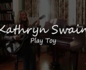 PLAY TOY, Kathryn Swain’s new single, is a sassy take on the relational dynamics of the modern dating game. This acoustic interpretation is worth a listen!nnCaptivating independent solo artist, Kathryn Swain, is a South African singer/songwriter who walks to her own beat and an international rhythm. Although originally Capetonian, she is actually a third culture woman who spent her early teen years living in Nashville, Tennessee (USA) and Stratford Upon Avon (UK).A gap year after high school