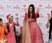 Aishwarya Rai Bachchan&#39;s grooving to Kajra Re with these small kids is the cutest thing; WATCH throwback. Aishwarya Rai Bachchan – a name that needs no introduction. The stunning diva has been ruling Bollywood with her utter beauty and brilliant acting prowess for many years. Not to forget, Aish has also got a fan base down in the South as well as in Hollywood. The former Miss World is known for her courteous behaviour and down-to-earth nature as well. Today we have this throwback video of the