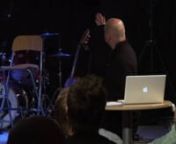 Pastor Dainel Karlsson predikar på KCV