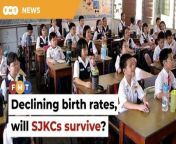 Bayan Baru MP Sim Tze Tzin says ethnic Chinese babies make up less than 10% of the total 423,124 Malaysian babies born in 2022.&#60;br/&#62;&#60;br/&#62;Read More: https://www.freemalaysiatoday.com/category/nation/2024/02/13/how-will-chinese-schools-survive-with-declining-birth-rates-mp-asks/&#60;br/&#62;&#60;br/&#62;Free Malaysia Today is an independent, bi-lingual news portal with a focus on Malaysian current affairs.&#60;br/&#62;&#60;br/&#62;Subscribe to our channel - http://bit.ly/2Qo08ry&#60;br/&#62;------------------------------------------------------------------------------------------------------------------------------------------------------&#60;br/&#62;Check us out at https://www.freemalaysiatoday.com&#60;br/&#62;Follow FMT on Facebook: http://bit.ly/2Rn6xEV&#60;br/&#62;Follow FMT on Dailymotion: https://bit.ly/2WGITHM&#60;br/&#62;Follow FMT on Twitter: http://bit.ly/2OCwH8a &#60;br/&#62;Follow FMT on Instagram: https://bit.ly/2OKJbc6&#60;br/&#62;Follow FMT on TikTok : https://bit.ly/3cpbWKK&#60;br/&#62;Follow FMT Telegram - https://bit.ly/2VUfOrv&#60;br/&#62;Follow FMT LinkedIn - https://bit.ly/3B1e8lN&#60;br/&#62;Follow FMT Lifestyle on Instagram: https://bit.ly/39dBDbe&#60;br/&#62;------------------------------------------------------------------------------------------------------------------------------------------------------&#60;br/&#62;Download FMT News App:&#60;br/&#62;Google Play – http://bit.ly/2YSuV46&#60;br/&#62;App Store – https://apple.co/2HNH7gZ&#60;br/&#62;Huawei AppGallery - https://bit.ly/2D2OpNP&#60;br/&#62;&#60;br/&#62;#FMTnews #SJKC #SimTzeTzin