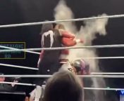 Rhea Ripley &amp; Seth rollins whoop Dominik mysterio jail ass at WWE Supershow