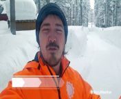 Storm chaser Aaron Rigsby reports from Soda Springs, California, where tremendous snowfall totals have left it looking like a maze as crews work to clear the roads for drivers.