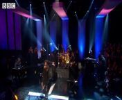 [Live Performance @ BBC TWO-TV&#39;s NightTime Show Later… with Jools Holland]