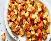This patatas bravas recipe features fried potatoes with smoky tomato sauce and alioli... what could go wrong?