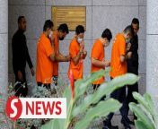 Ten civil servants, including a woman, have been remanded for four days, starting Wednesday (March 20), on suspicion of accepting over RM3 million in bribes from a tobacco, cigarette and alcohol smuggling syndicate.&#60;br/&#62;&#60;br/&#62;Read more at https://tinyurl.com/yea3n3cu&#60;br/&#62;&#60;br/&#62;WATCH MORE: https://thestartv.com/c/news&#60;br/&#62;SUBSCRIBE: https://cutt.ly/TheStar&#60;br/&#62;LIKE: https://fb.com/TheStarOnline