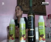 Cancer patients in PH fall for alternative &#39;cures&#39;&#60;br/&#62;&#60;br/&#62;Filipino single mother Mary Ann Eduarte delayed chemotherapy for her breast cancer for several years and instead took food supplements falsely promoted on social media as cures for the deadly disease.&#60;br/&#62;&#60;br/&#62;Video by AFP&#60;br/&#62;&#60;br/&#62;Subscribe to The Manila Times Channel - https://tmt.ph/YTSubscribe &#60;br/&#62; &#60;br/&#62;Visit our website at https://www.manilatimes.net &#60;br/&#62;&#60;br/&#62;Follow us: &#60;br/&#62;Facebook - https://tmt.ph/facebook &#60;br/&#62;Instagram - https://tmt.ph/instagram &#60;br/&#62;Twitter - https://tmt.ph/twitter &#60;br/&#62;DailyMotion - https://tmt.ph/dailymotion &#60;br/&#62; &#60;br/&#62;Subscribe to our Digital Edition - https://tmt.ph/digital &#60;br/&#62; &#60;br/&#62;Check out our Podcasts: &#60;br/&#62;Spotify - https://tmt.ph/spotify &#60;br/&#62;Apple Podcasts - https://tmt.ph/applepodcasts &#60;br/&#62;Amazon Music - https://tmt.ph/amazonmusic &#60;br/&#62;Deezer: https://tmt.ph/deezer &#60;br/&#62;Tune In: https://tmt.ph/tunein&#60;br/&#62; &#60;br/&#62;#TheManilaTimes&#60;br/&#62;#tmtnews&#60;br/&#62;#cancer&#60;br/&#62;#cancercure