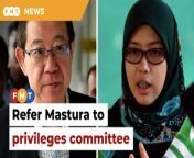 The DAP chairman says Siti Mastura Muhammad had continued to repeat a claim that 1.2 million Chinese nationals had remained in Malaysia despite admissions that it was erroneous.&#60;br/&#62;&#60;br/&#62;&#60;br/&#62;Read More: &#60;br/&#62;https://www.freemalaysiatoday.com/category/nation/2024/04/19/guan-eng-wants-pas-mp-siti-mastura-referred-to-privileges-committee/ &#60;br/&#62;&#60;br/&#62;Free Malaysia Today is an independent, bi-lingual news portal with a focus on Malaysian current affairs.&#60;br/&#62;&#60;br/&#62;Subscribe to our channel - http://bit.ly/2Qo08ry&#60;br/&#62;------------------------------------------------------------------------------------------------------------------------------------------------------&#60;br/&#62;Check us out at https://www.freemalaysiatoday.com&#60;br/&#62;Follow FMT on Facebook: https://bit.ly/49JJoo5&#60;br/&#62;Follow FMT on Dailymotion: https://bit.ly/2WGITHM&#60;br/&#62;Follow FMT on X: https://bit.ly/48zARSW &#60;br/&#62;Follow FMT on Instagram: https://bit.ly/48Cq76h&#60;br/&#62;Follow FMT on TikTok : https://bit.ly/3uKuQFp&#60;br/&#62;Follow FMT Berita on TikTok: https://bit.ly/48vpnQG &#60;br/&#62;Follow FMT Telegram - https://bit.ly/42VyzMX&#60;br/&#62;Follow FMT LinkedIn - https://bit.ly/42YytEb&#60;br/&#62;Follow FMT Lifestyle on Instagram: https://bit.ly/42WrsUj&#60;br/&#62;Follow FMT on WhatsApp: https://bit.ly/49GMbxW &#60;br/&#62;------------------------------------------------------------------------------------------------------------------------------------------------------&#60;br/&#62;Download FMT News App:&#60;br/&#62;Google Play – http://bit.ly/2YSuV46&#60;br/&#62;App Store – https://apple.co/2HNH7gZ&#60;br/&#62;Huawei AppGallery - https://bit.ly/2D2OpNP&#60;br/&#62;&#60;br/&#62;#FMTNews #LimGuanEng #SitiMasturaMuhammad