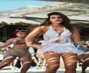 Kriti Sanon Hot from Akhiyan Gulab Song | Bollywood Actress Kriti Sanon Hottest Vertical Edit from 18 hot wet songs
