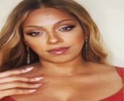 Credit: SWNS / Juliana Machado Sotinho&#60;br/&#62;&#60;br/&#62;A woman says she has received job offers, marriage proposals and was even offered £20k (&#36;25k) for a night with her - because she looks like Beyoncé.&#60;br/&#62;&#60;br/&#62;Juliana Machado Sotinho, 35, only noticed her resemblance to the megastar when she began posting on social media in 2019.&#60;br/&#62;&#60;br/&#62;Juliana, from Iguaba Grande in Rio de Janeiro, Brazil, took advantage of the uncanny resemblance and began doing impressions of the star.