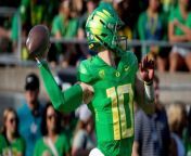 Phil Simms Talks Evaluating QB Prospects: Numbers or Intangibles? from zruvz qbly