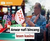 Perdana Menteri Anwar Ibrahim menafikan laporan media yang mendakwa bahawa kerajaan dalam perbincangan awal untuk mengeluarkan lesen kasino di Forest City, Johor.&#60;br/&#62;&#60;br/&#62;Laporan Lanjut: https://www.freemalaysiatoday.com/category/bahasa/tempatan/2024/04/25/itu-tipu-anwar-nafi-bincang-lesen-kasino-di-forest-city/ &#60;br/&#62;&#60;br/&#62;Read More: https://www.freemalaysiatoday.com/category/nation/2024/04/25/no-plans-to-open-casino-in-forest-city-insists-anwar/&#60;br/&#62;&#60;br/&#62;&#60;br/&#62;&#60;br/&#62;Free Malaysia Today is an independent, bi-lingual news portal with a focus on Malaysian current affairs.&#60;br/&#62;&#60;br/&#62;Subscribe to our channel - http://bit.ly/2Qo08ry&#60;br/&#62;------------------------------------------------------------------------------------------------------------------------------------------------------&#60;br/&#62;Check us out at https://www.freemalaysiatoday.com&#60;br/&#62;Follow FMT on Facebook: https://bit.ly/49JJoo5&#60;br/&#62;Follow FMT on Dailymotion: https://bit.ly/2WGITHM&#60;br/&#62;Follow FMT on X: https://bit.ly/48zARSW &#60;br/&#62;Follow FMT on Instagram: https://bit.ly/48Cq76h&#60;br/&#62;Follow FMT on TikTok : https://bit.ly/3uKuQFp&#60;br/&#62;Follow FMT Berita on TikTok: https://bit.ly/48vpnQG &#60;br/&#62;Follow FMT Telegram - https://bit.ly/42VyzMX&#60;br/&#62;Follow FMT LinkedIn - https://bit.ly/42YytEb&#60;br/&#62;Follow FMT Lifestyle on Instagram: https://bit.ly/42WrsUj&#60;br/&#62;Follow FMT on WhatsApp: https://bit.ly/49GMbxW &#60;br/&#62;------------------------------------------------------------------------------------------------------------------------------------------------------&#60;br/&#62;Download FMT News App:&#60;br/&#62;Google Play – http://bit.ly/2YSuV46&#60;br/&#62;App Store – https://apple.co/2HNH7gZ&#60;br/&#62;Huawei AppGallery - https://bit.ly/2D2OpNP&#60;br/&#62;&#60;br/&#62;#BeritaFMT#AnwarIbrahim #Kasino #Lesen #ForestCity
