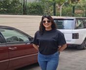 Anjali Arora would not go to Munawar Faruqui&#39;s Dinner party as she said &#39;Busy hu yaar&#39;.&#60;br/&#62; &#60;br/&#62;#AnjaliArora #MunawarFaruqui #AnjaliMunawarSong &#60;br/&#62; &#60;br/&#62;