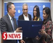 The Open University Malaysia has awarded a full scholarship to national women’s doubles shuttler M. Thinaah, covering her academic expenses from January 2023 until the May 2024 semester.&#60;br/&#62;&#60;br/&#62;WATCH MORE: https://thestartv.com/c/news&#60;br/&#62;SUBSCRIBE: https://cutt.ly/TheStar&#60;br/&#62;LIKE: https://fb.com/TheStarOnline&#60;br/&#62;