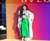 Shilpa Shetty Makes a Stylish Appearance atIsha Ambani Holi Party 2024&#60;br/&#62;&#60;br/&#62;Stunning divas Priyanka Chopra and Shilpa Shetty pose for a priceless picture at Isha Ambani&#39;s Roman Holi celebration. TOI Entertainment Desk