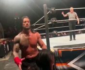 Roman Reigns vs Drew Mclntyre - WWE Live