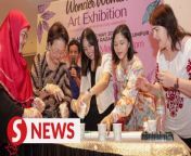 At an art exhibition held in Kuala Lumpur on May 1 in conjunction with Mother&#39;s Day, Deputy Communications Minister Teo Nie Ching urged Malaysian society to work on creating an environment which is friendly to mothers, women and families and where everyone respects each other.&#60;br/&#62;&#60;br/&#62;WATCH MORE: https://thestartv.com/c/news&#60;br/&#62;SUBSCRIBE: https://cutt.ly/TheStar&#60;br/&#62;LIKE: https://fb.com/TheStarOnline